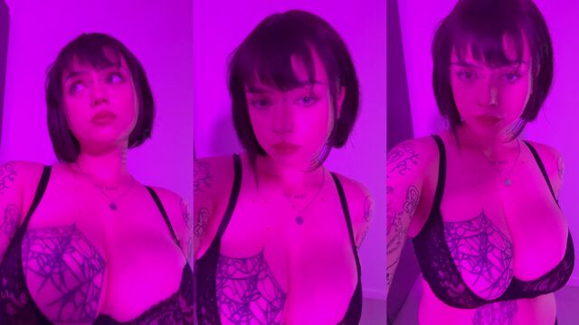 Cutejuliavictoria nude