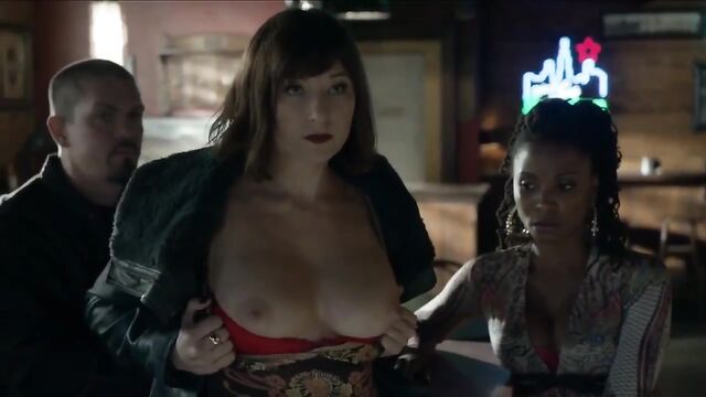 Isidora Goreshter nude
