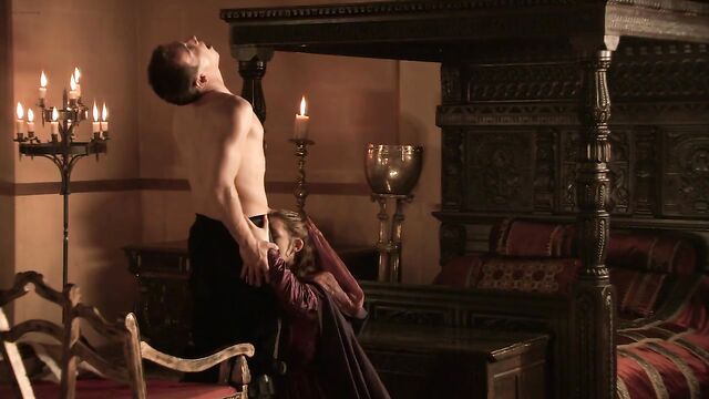 Perdita Weeks nude