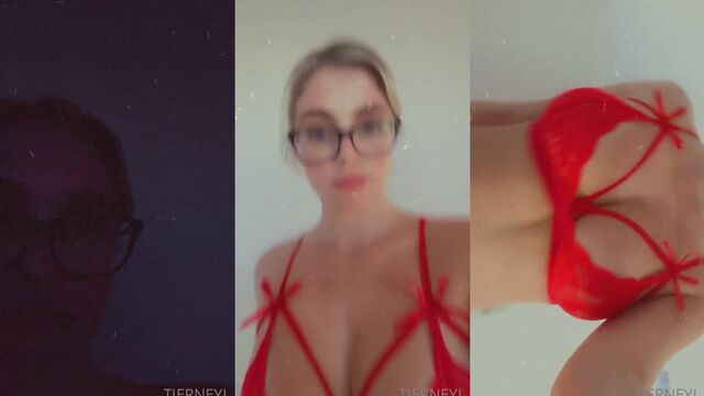 Lily Rose nude