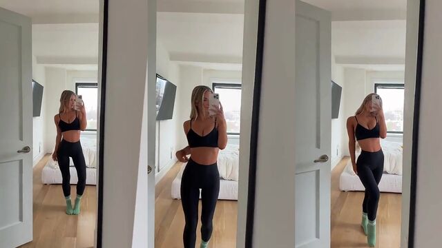 Emilyelizabeth nude