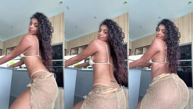 Julieth Diaz nude