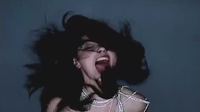 Björk (Bjork) Nude - Pagan Poetry (2001) 720p