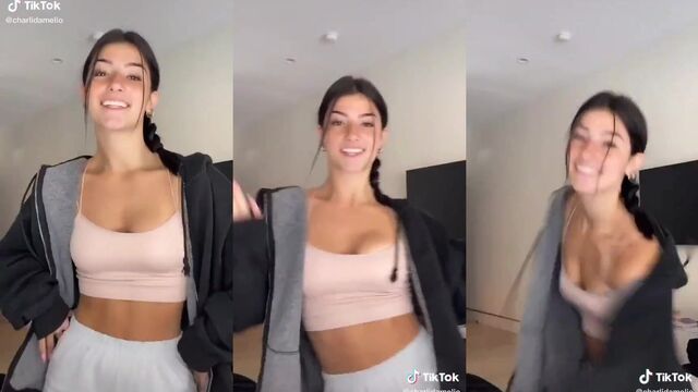 Charli Damelio nude