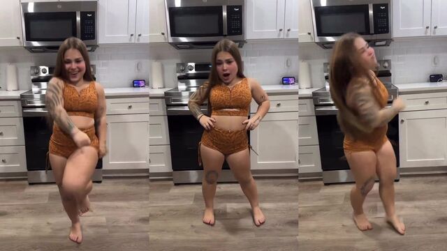 Macksys nude