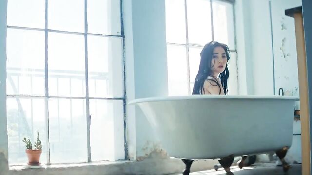 Anna Akana nude
