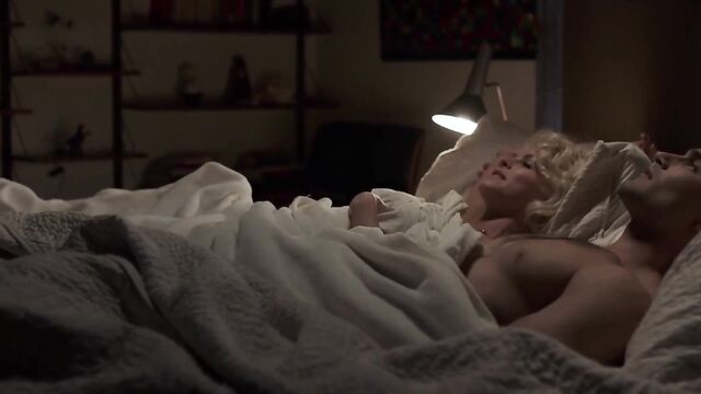 Julianne Hough nude