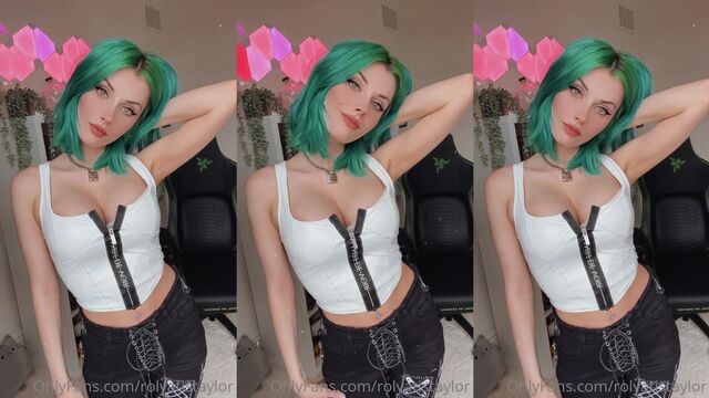 Rolyat nude