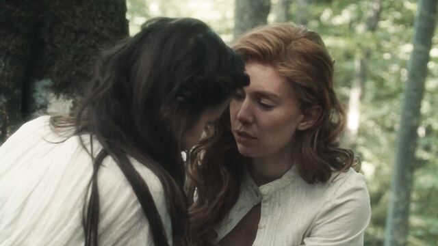 Vanessa Kirby, Katherine Waterston nude