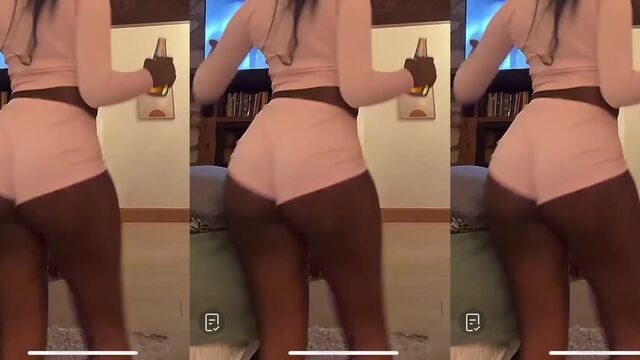Juicy big ass girl gets pounded hard in doggy style