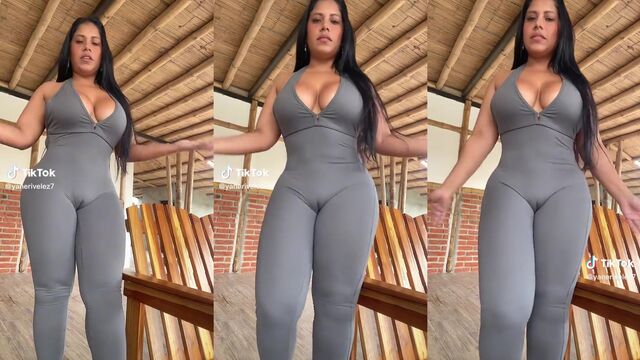 Latin girls show off their big boobs and perfect cameltoe in spandex leggings