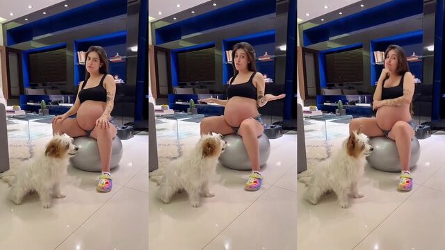 Pregnant streamer Grávida Gata has a hot casada session