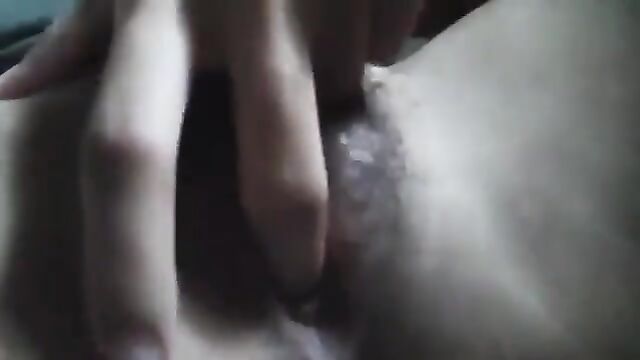 Gorgeous Anne Gwyneth gets creampied in a steamy Pinay scene