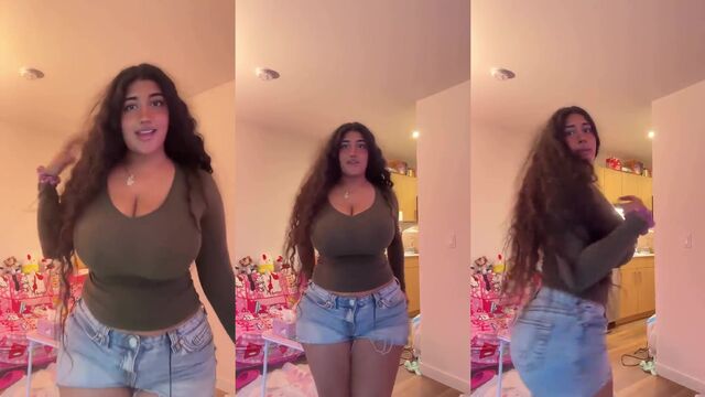 Busty Indian babe gets her pussy railed by a horny dude in this hot video