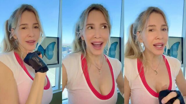 Famous Argentine model Guillermina Valdes shows her sexy skills