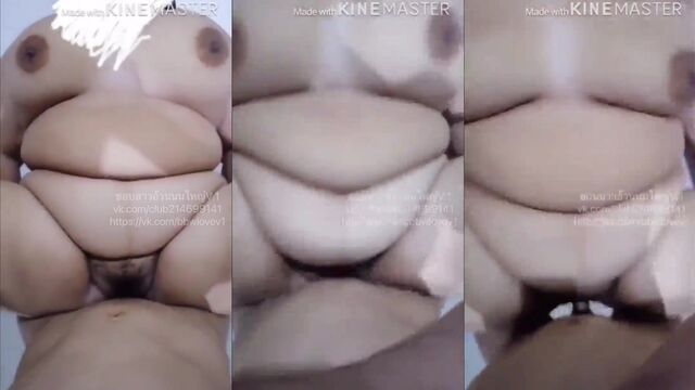 A Thai girl masturbates and shows her huge breast in this steamy clip