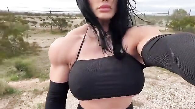 Latina with a muscular body Natalia Kovaleva has sex with her neighbor