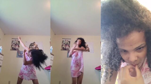 Exposing Big Tits on Instagram Live and YouTube for More Views