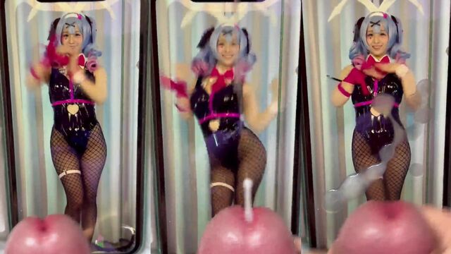 Cosplay girl with a sweet face gets a lot of semen on her face during bukkake