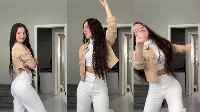 A hot and delicious princess, with a wonderful ass to fuck