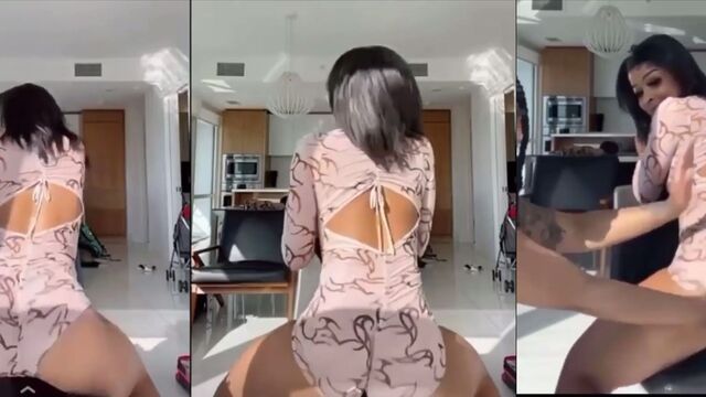 Famous rapper Blueface exposed in a mirror nude sextape leak