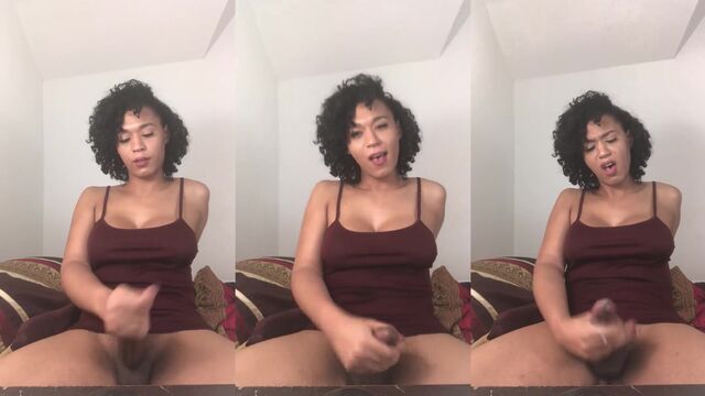I'm a bigdick enthusiast, check out my onlyfans for more hot content!