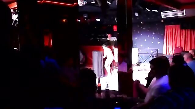 Stiky Viky experiences unexpected surprises with her magic vagina in Benidorm