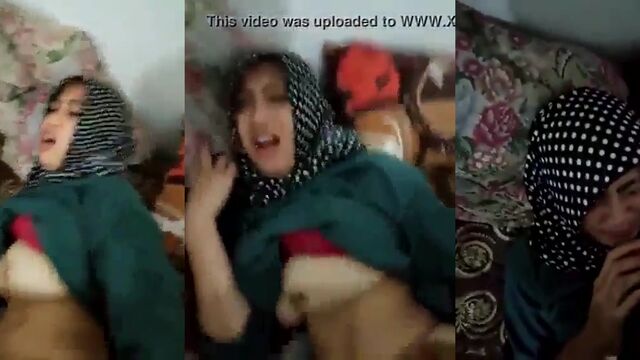 Bokep Indonesia viral!! Pertama kali aku ngentot pakai stocking