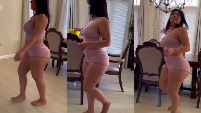 Thick Latina Jessica Palacios gets her pussy railed hard