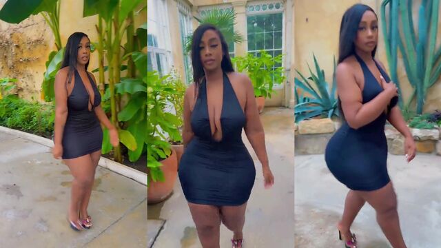 A white man is lucky to fuck his thottie girlfriend