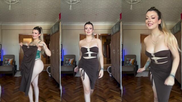 Hot Turkish chick got banged and showed her boobs