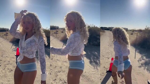 The famous ass of Sabrina Carpenter is now in full view