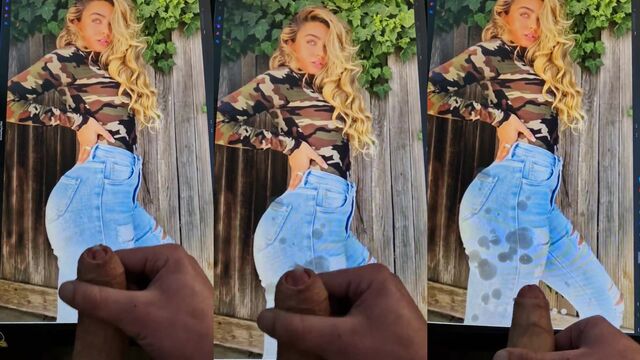 Sommer Ray gets her pussy filled with cum as a tribute