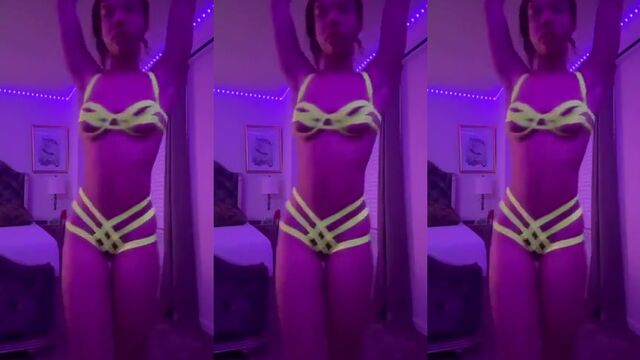Princess Misty leaks her fat booty and pussy on Snapchat