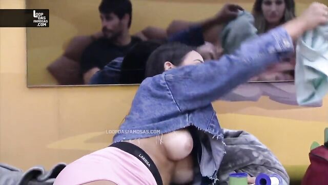 Larissa Santos is back with new hot videos for fans
