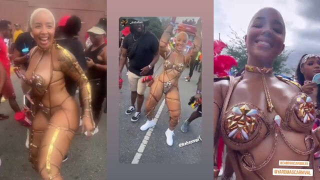 A pretty and sexy baddie redbone with a great ass enjoys herself