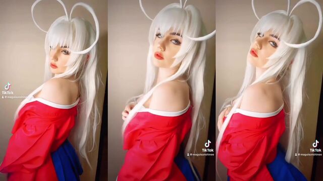 Lewd Melina cosplay reveal! The sexy superheroine is here to save the day!