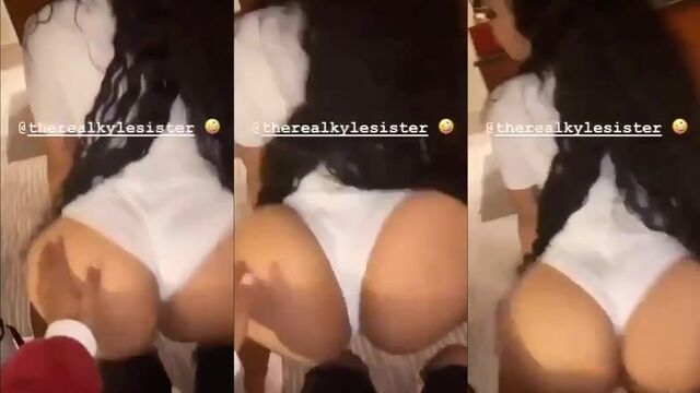 Throw That ASS Back Spider Woman Pt2 is pure fire!