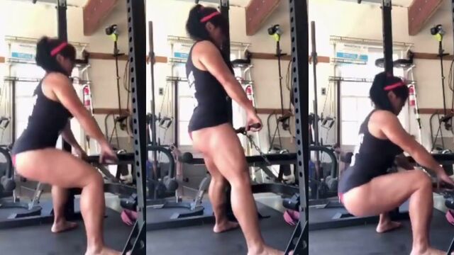 Hot Michelle Jin shows off her amazing female bodybuilder muscles
