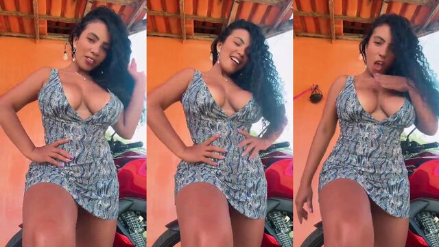 Morena with big ass enjoys intense anal sex in the kitchen