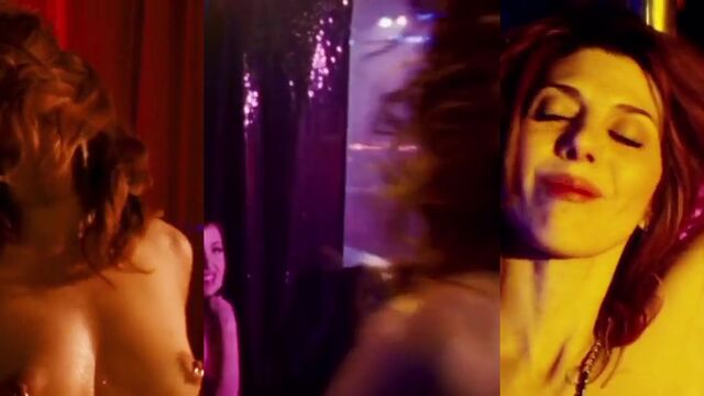 Hot scenes with Indian actresses going nude in Hindi films and during casting sessions
