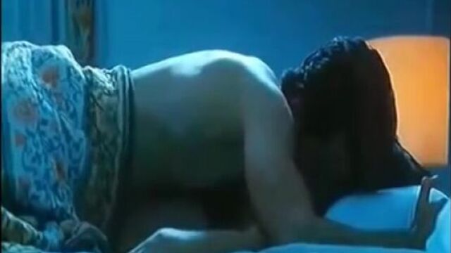 Surveen chawla hot bedroom scene