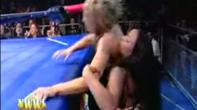Annie Social vs. Trish the Dish