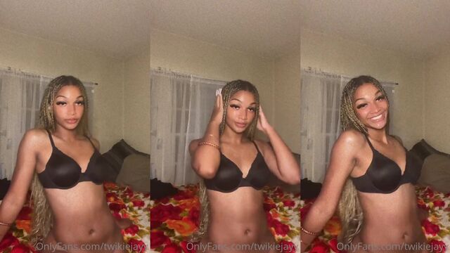 Black Tranny Twerks and shakes big ass on camera for 420dood