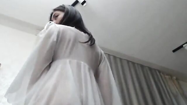 I'm Miss V, and this is my first time with a big toy
