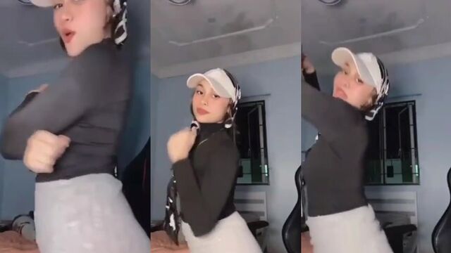 Ayu Bigo does sexy moves on camera with stunning Melayu charm
