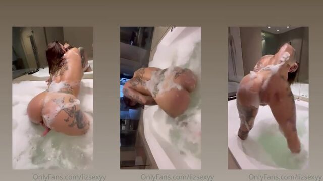 Hot transsexual Lizeth Guzman enjoys hardcore sex on her OnlyFans