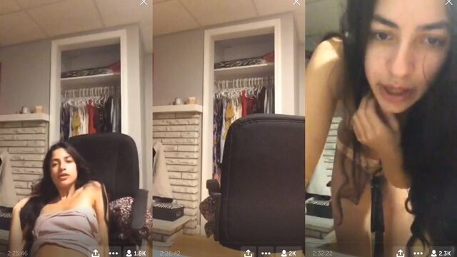 Gabi Encina gets wild with fans on Periscope