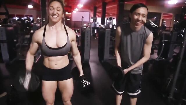 Female Bodybuilder Doing Squats with Muscular Ass