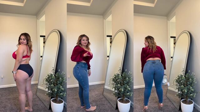 I love huge boobs, watch me jerk off to these amazing Latinata tits